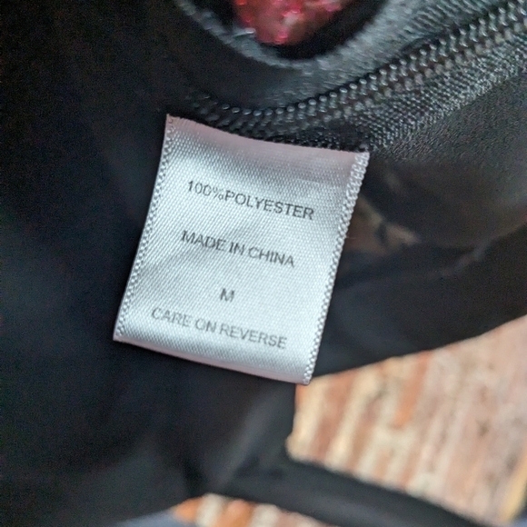 New York & Company 7th Avenue Black Wrap Flowy Top w/ Tie Waist & Side Zipper - Picture 5 of 11